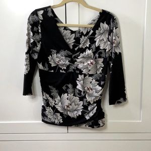 White House | Black Market flower top